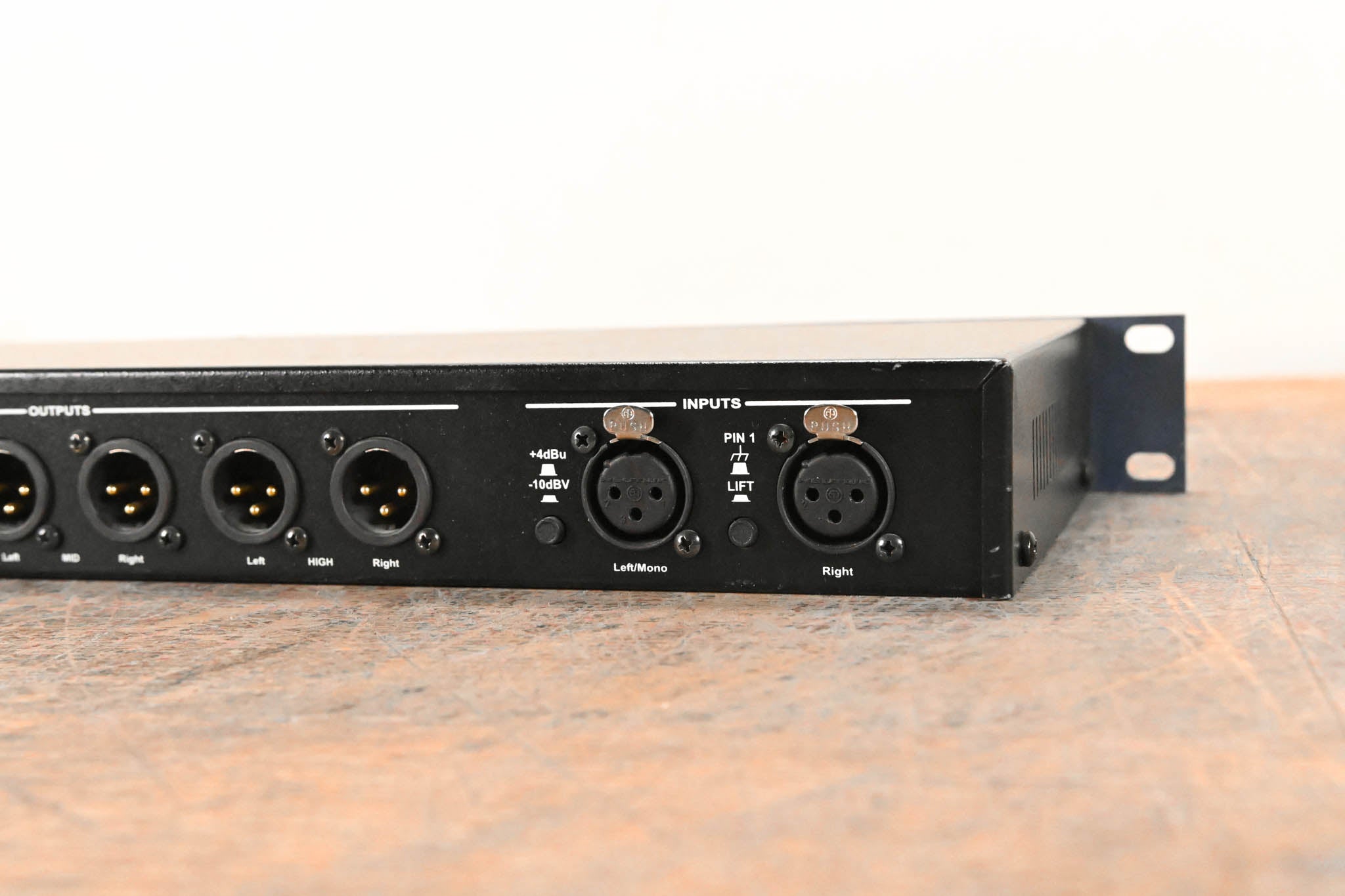 dbx DriveRack PA Complete Equalization and Loudspeaker Control System