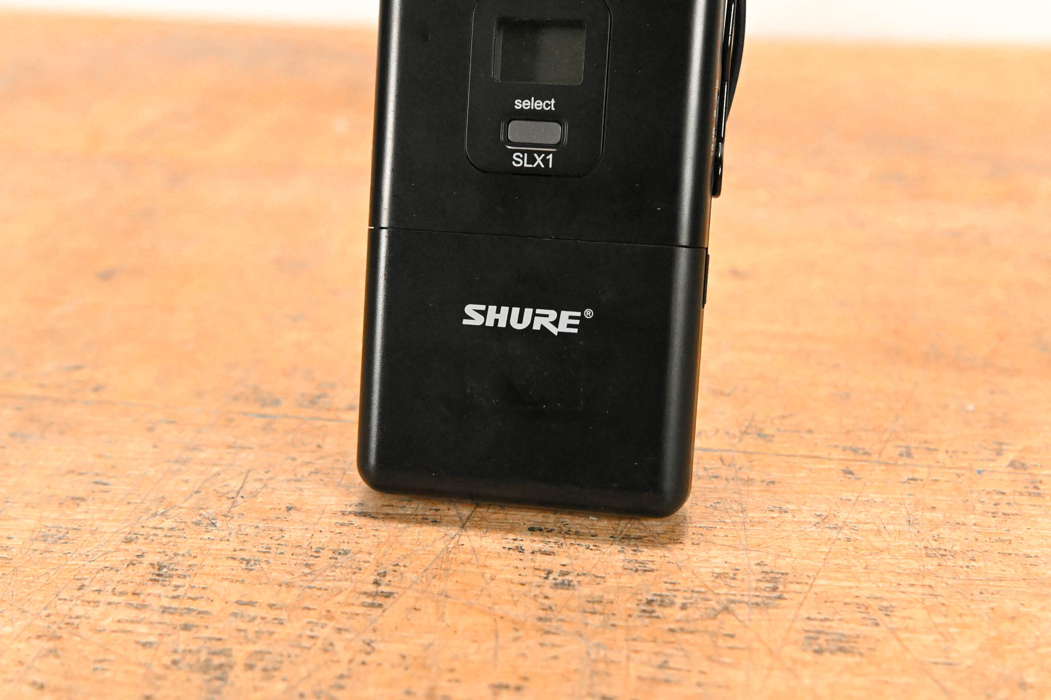 Shure SLX1 Wireless Bodypack Transmitter - H5 Band: 518-542 MHz