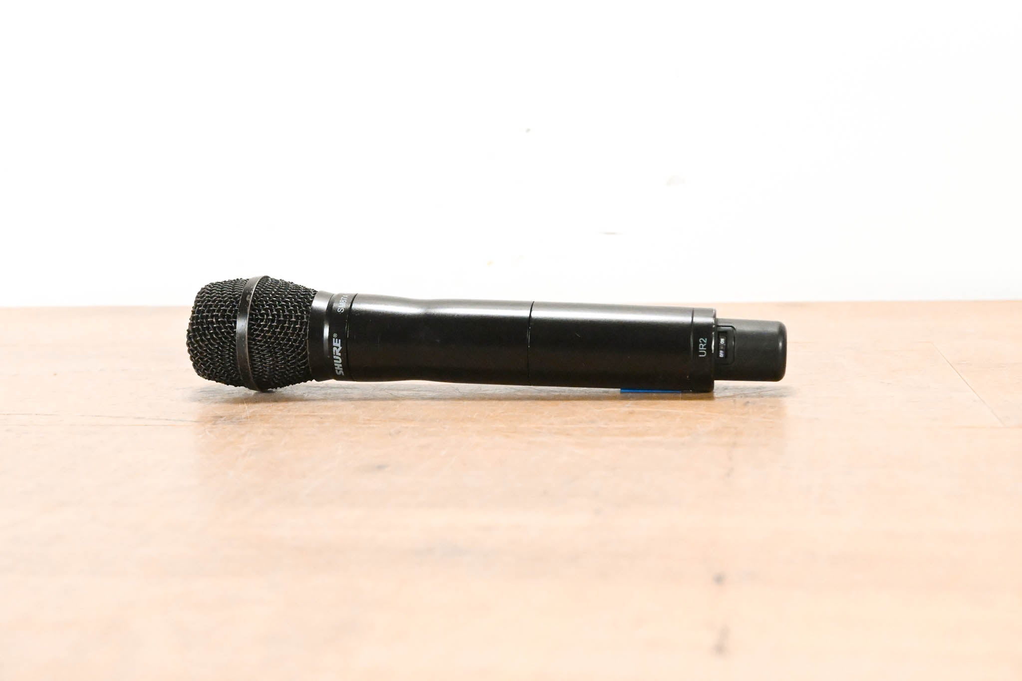 Shure UR2/SM87A Handheld Transmitter with SM87A Capsule - H4 Band