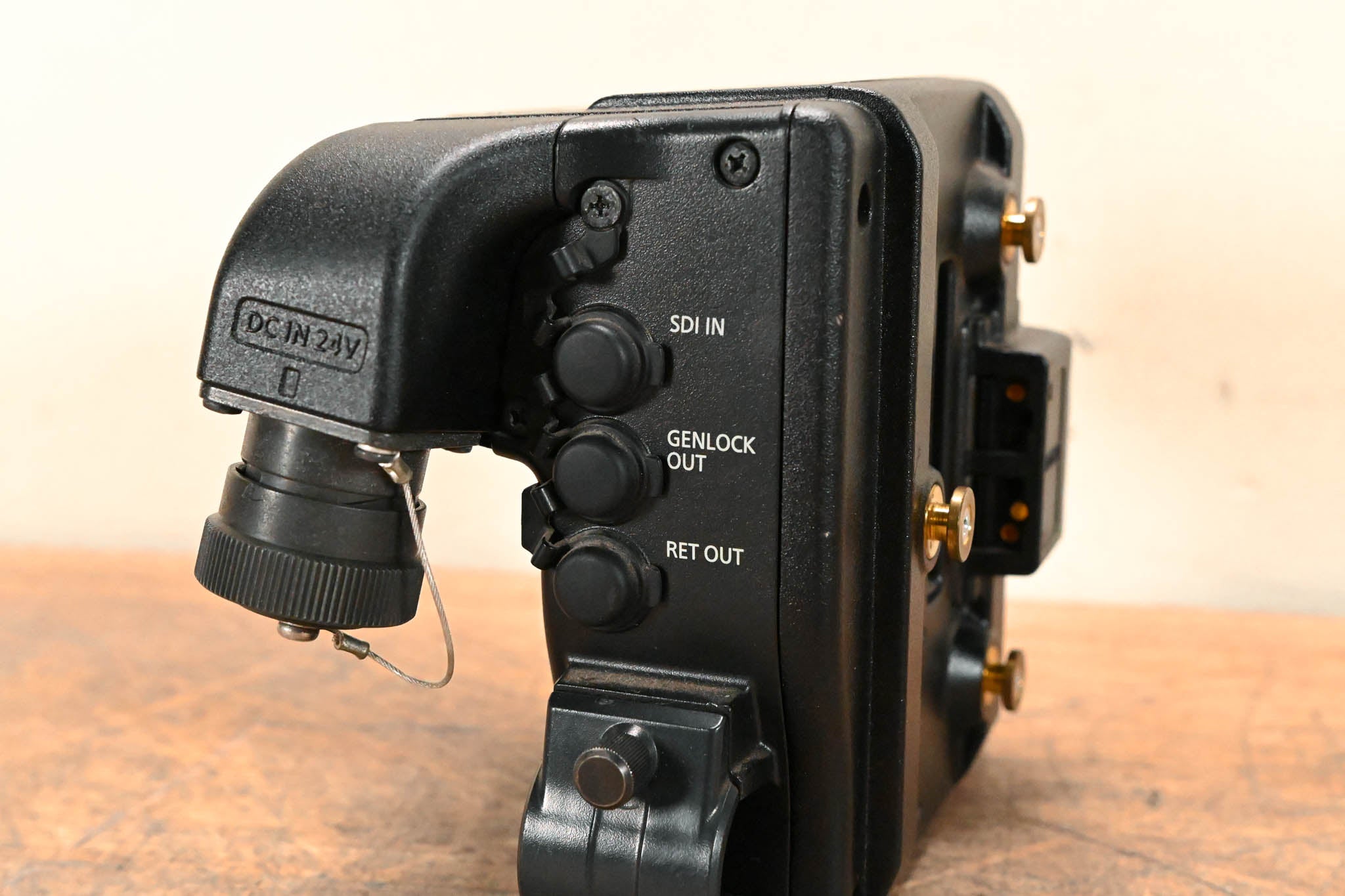 Panasonic AG-CA300G Camera Studio Adapter