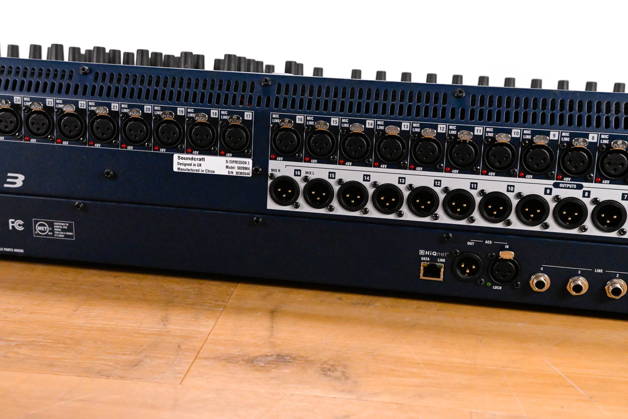 Soundcraft Si Expression 3 32-Channel Digital Mixer