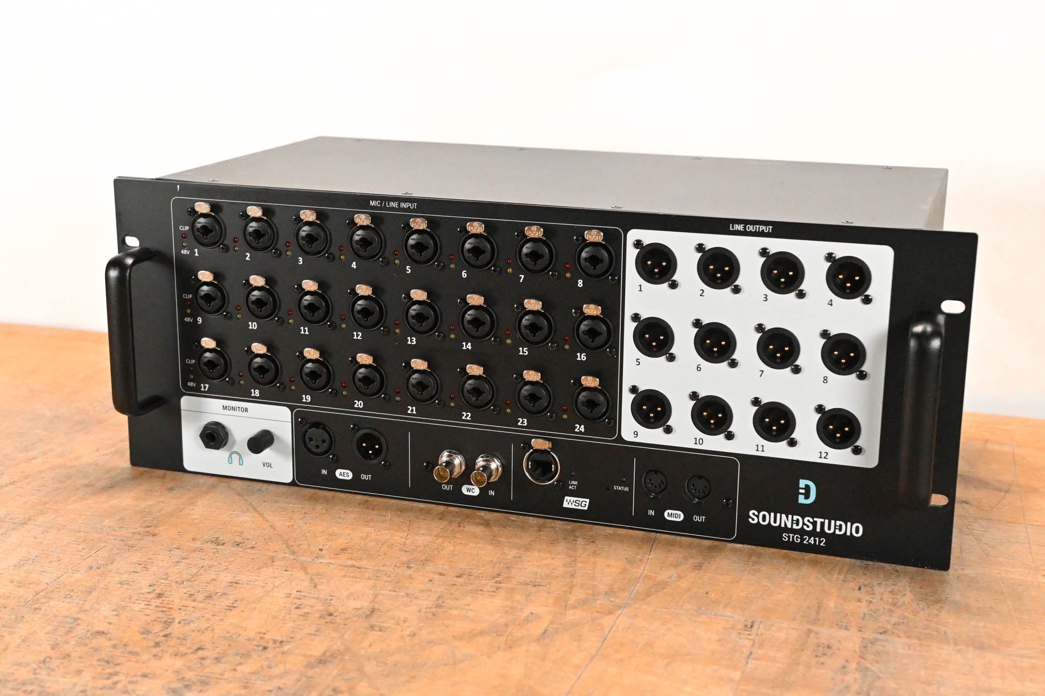 Waves SoundStudio STG-2412 3U 24x12 Stagebox for the eMotion LV1 Mixer
