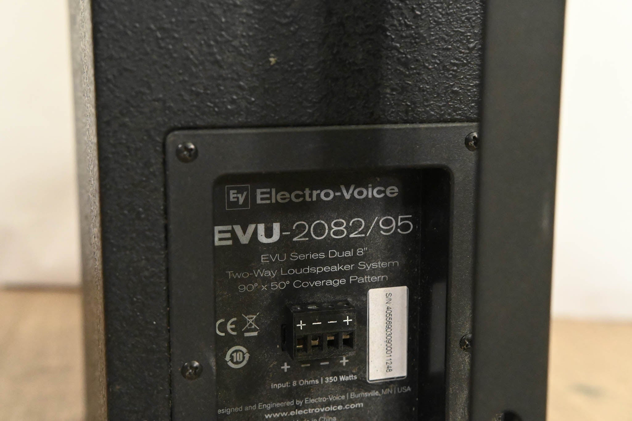 Electro-Voice (EV) EVU-2082/95 Ultracompact 2‑Way Loudspeaker