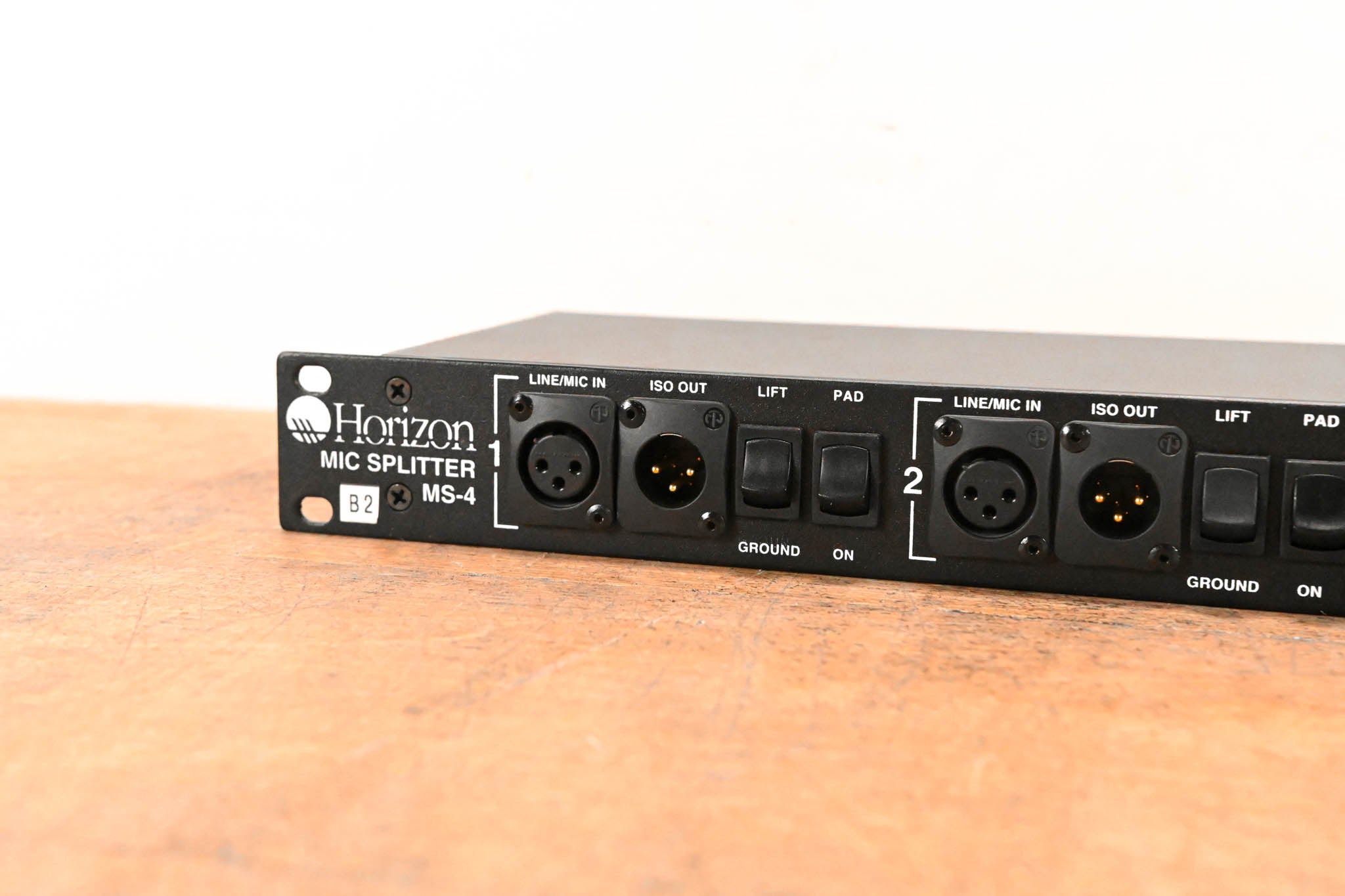 Horizon MS-4 4-Channel Rackmount Mic Splitter