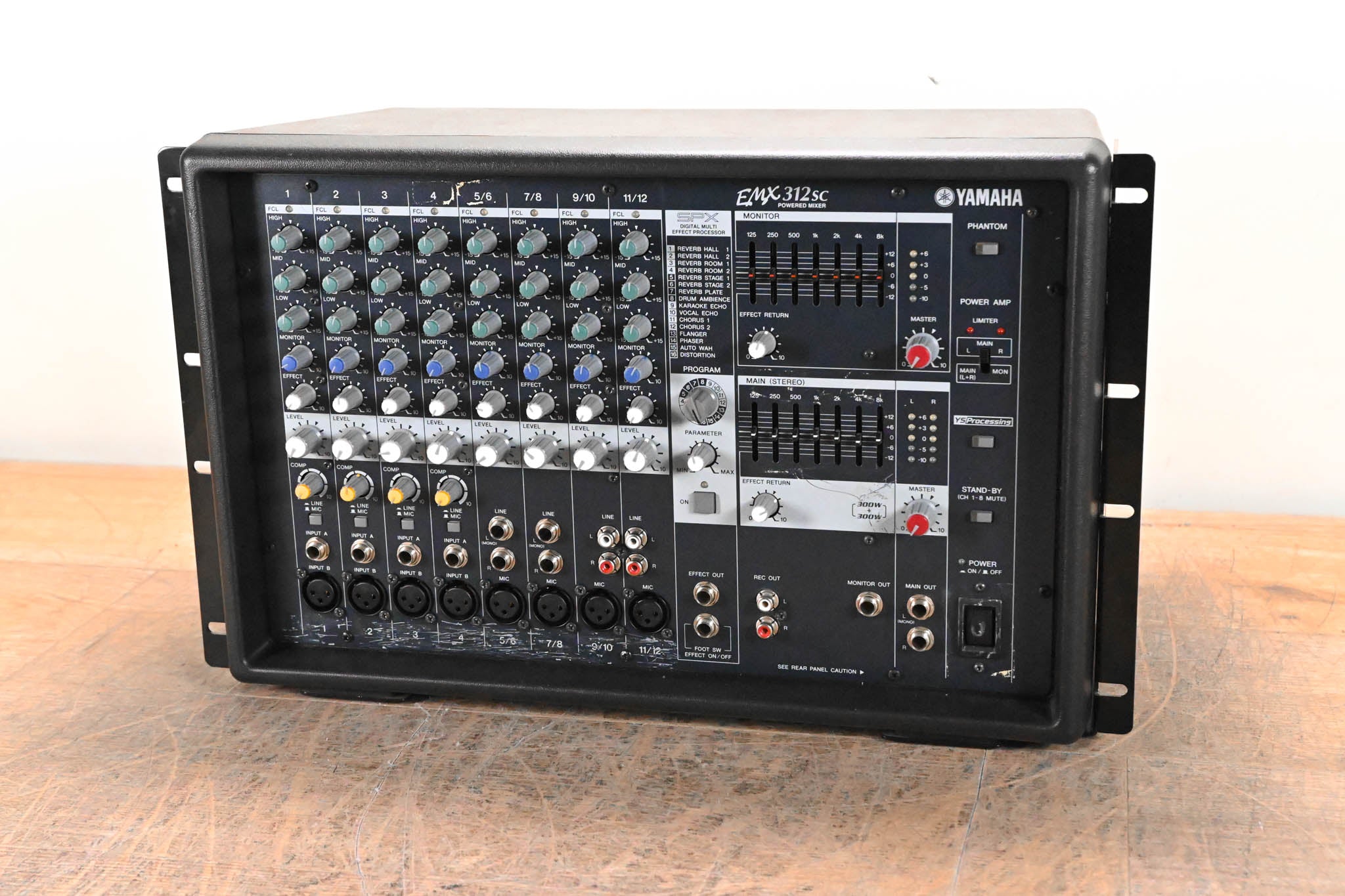 Yamaha EMX312SC 12-Channel 2x300W Powered Mixer