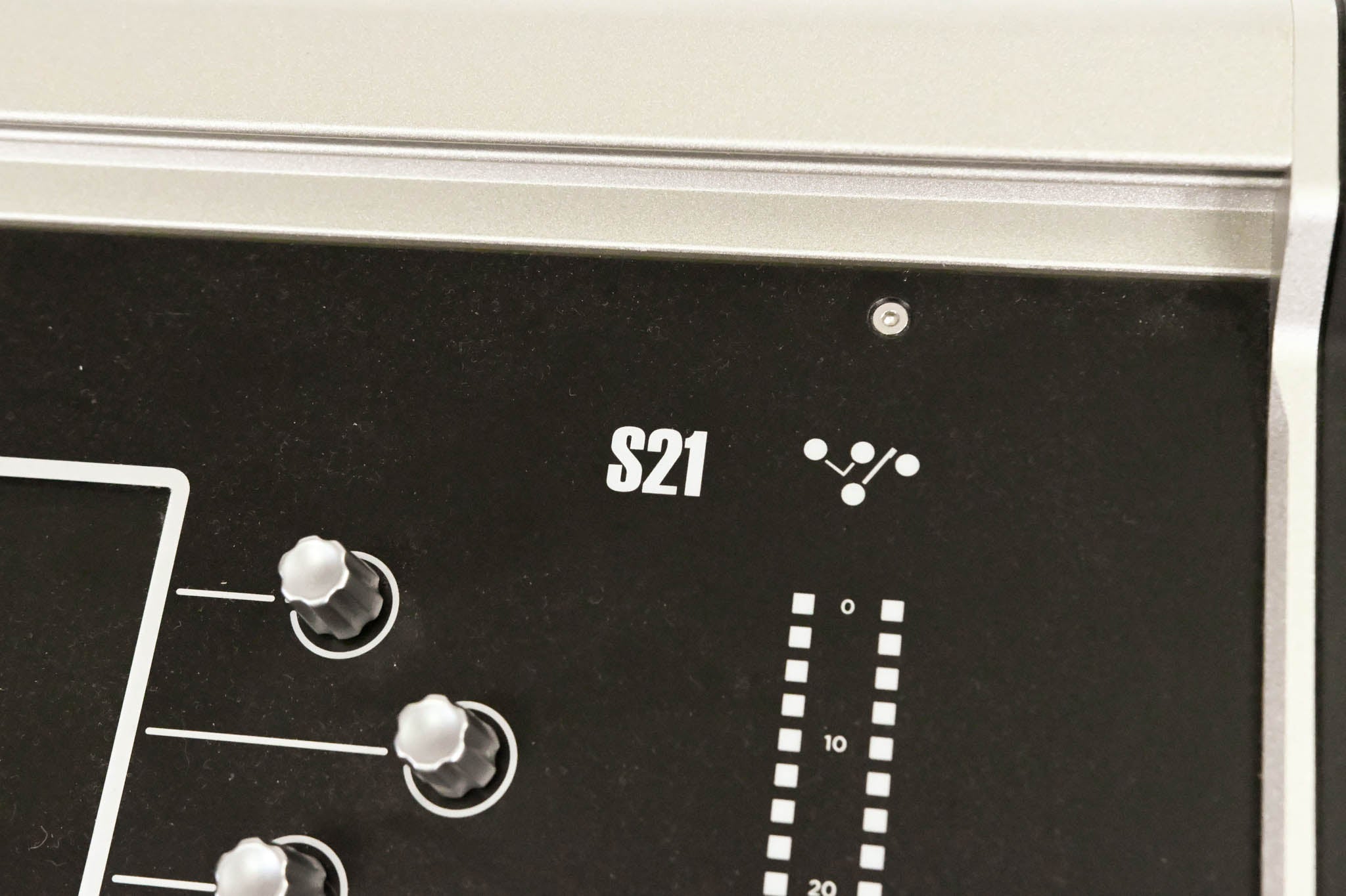 DiGiCo S21 48-Channel Digital Audio Mixing Console