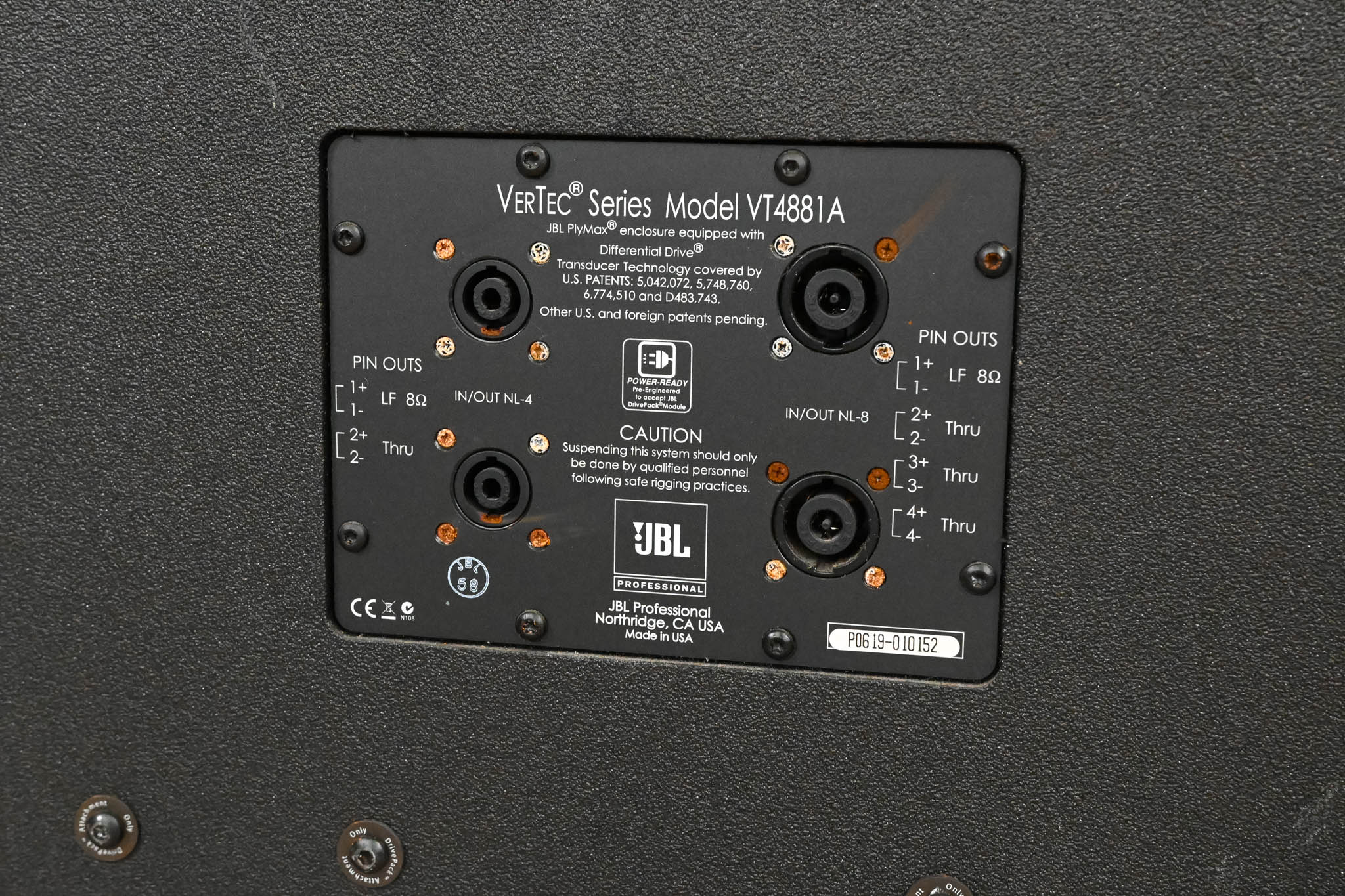 JBL VT4881A Compact Arrayable 18" Subwoofer