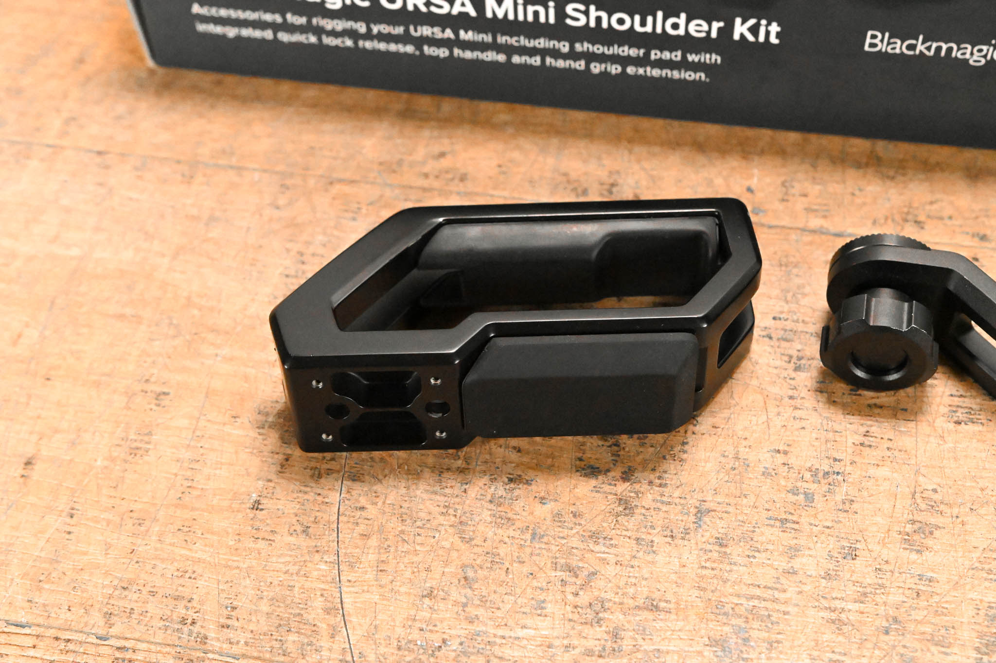 Blackmagic Design URSA Mini Shoulder Kit