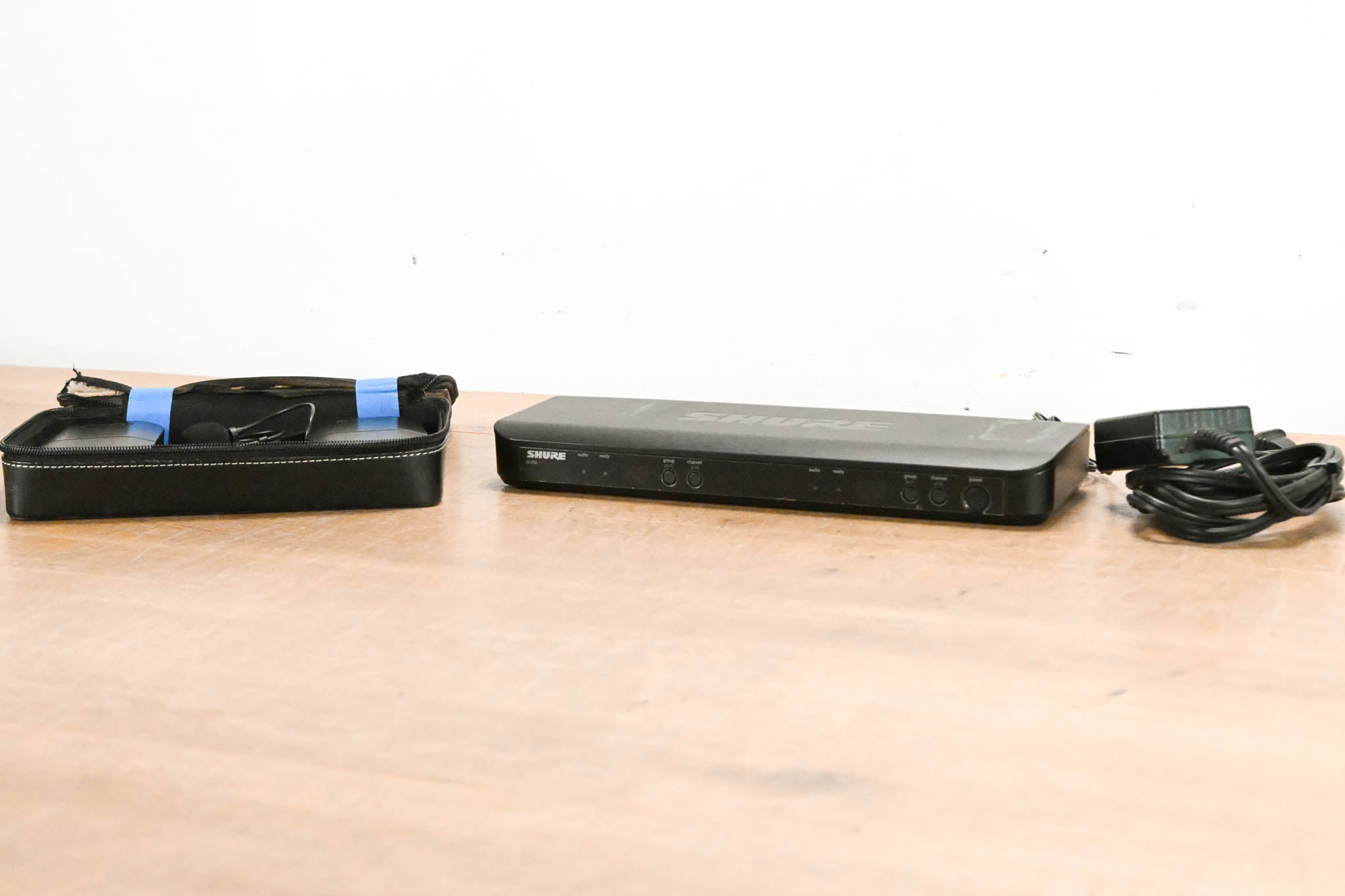 Shure BLX188/CVL Wireless Dual Beltpack System w/ two Lav Mics - J10