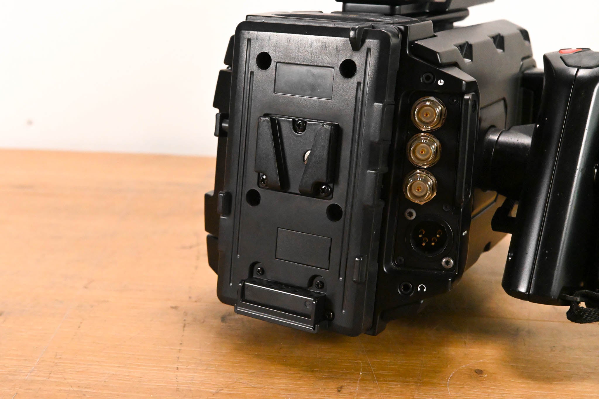 Blackmagic Design URSA Mini 4.6K Camera (EF Mount)