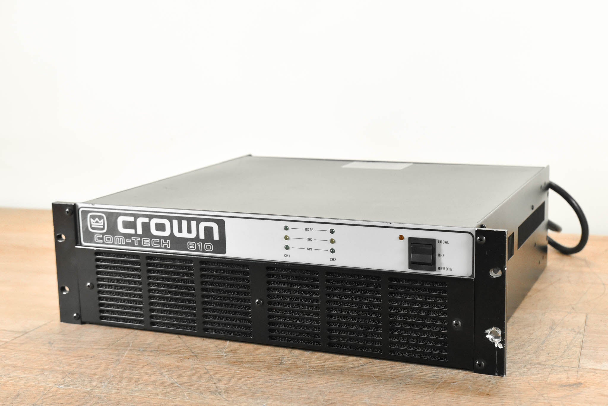 Crown Com-Tech 810 2-Channel Power Amplifier