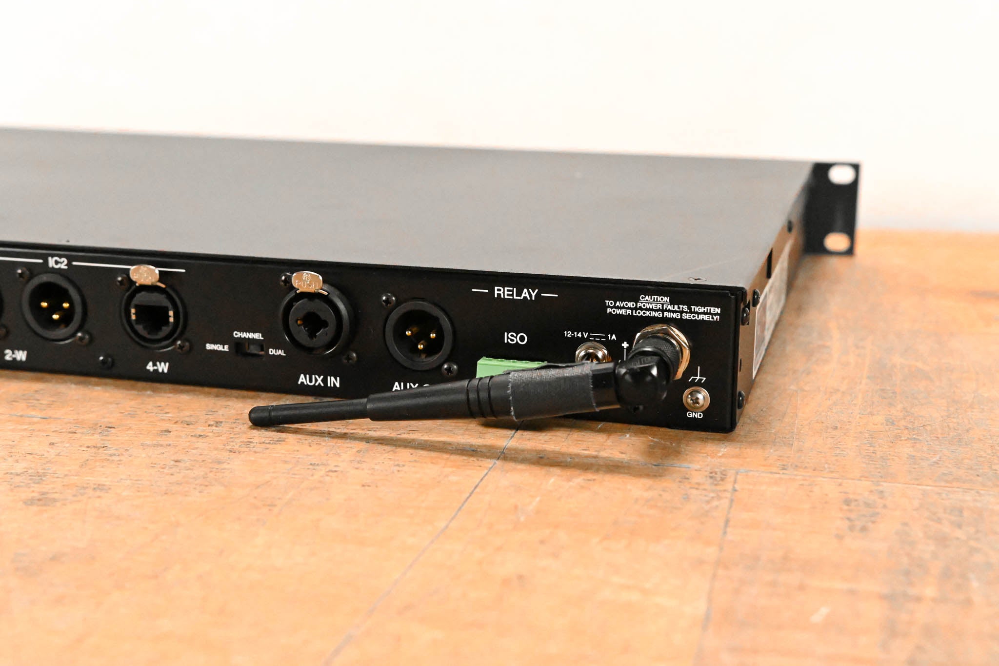 Clear-Com HME DX210 Digital Wireless Intercom System