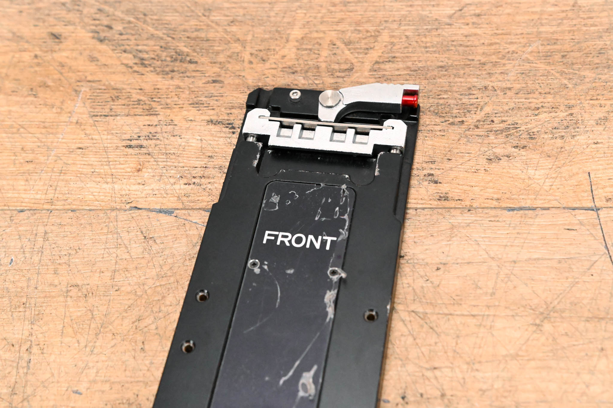 Ikegami T-791 Tripod Mounting Plate