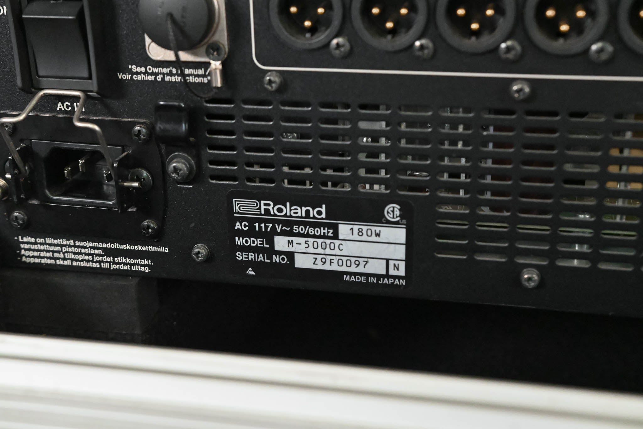 Roland M-5000C Live Mixing Console with Road Case