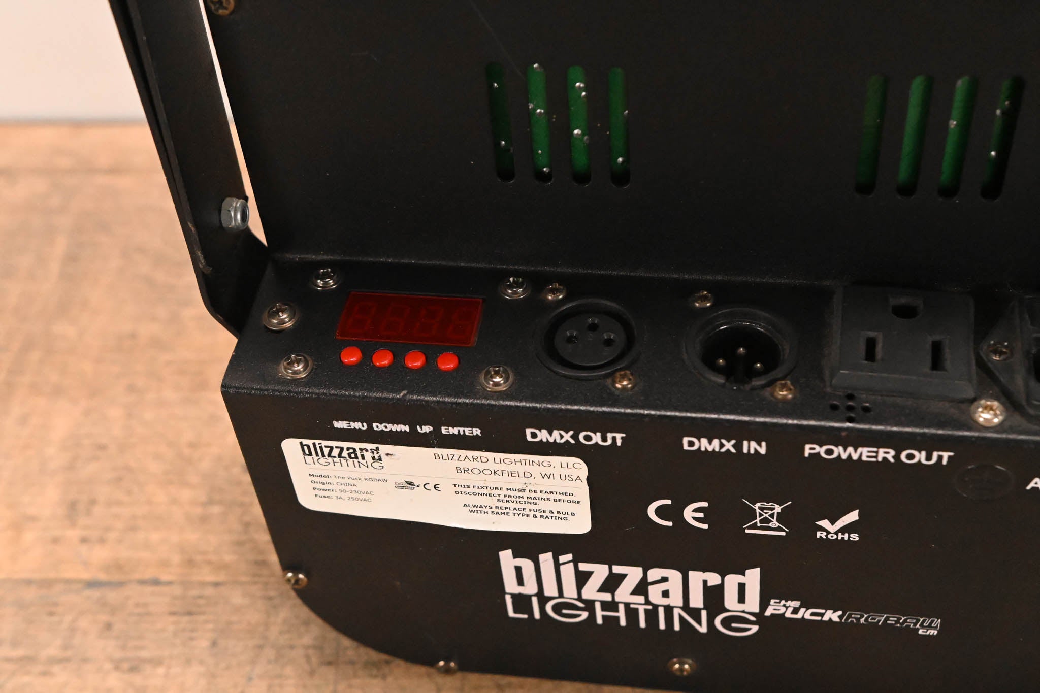 Blizzard Lighting The Puck RGBAW Flat LED PAR Can
