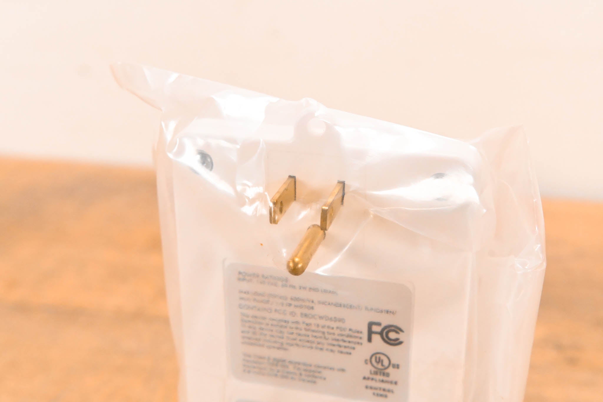 Crestron CLW-LSWEX-2GD-W-T Dual-Channel Wireless Lamp Switch