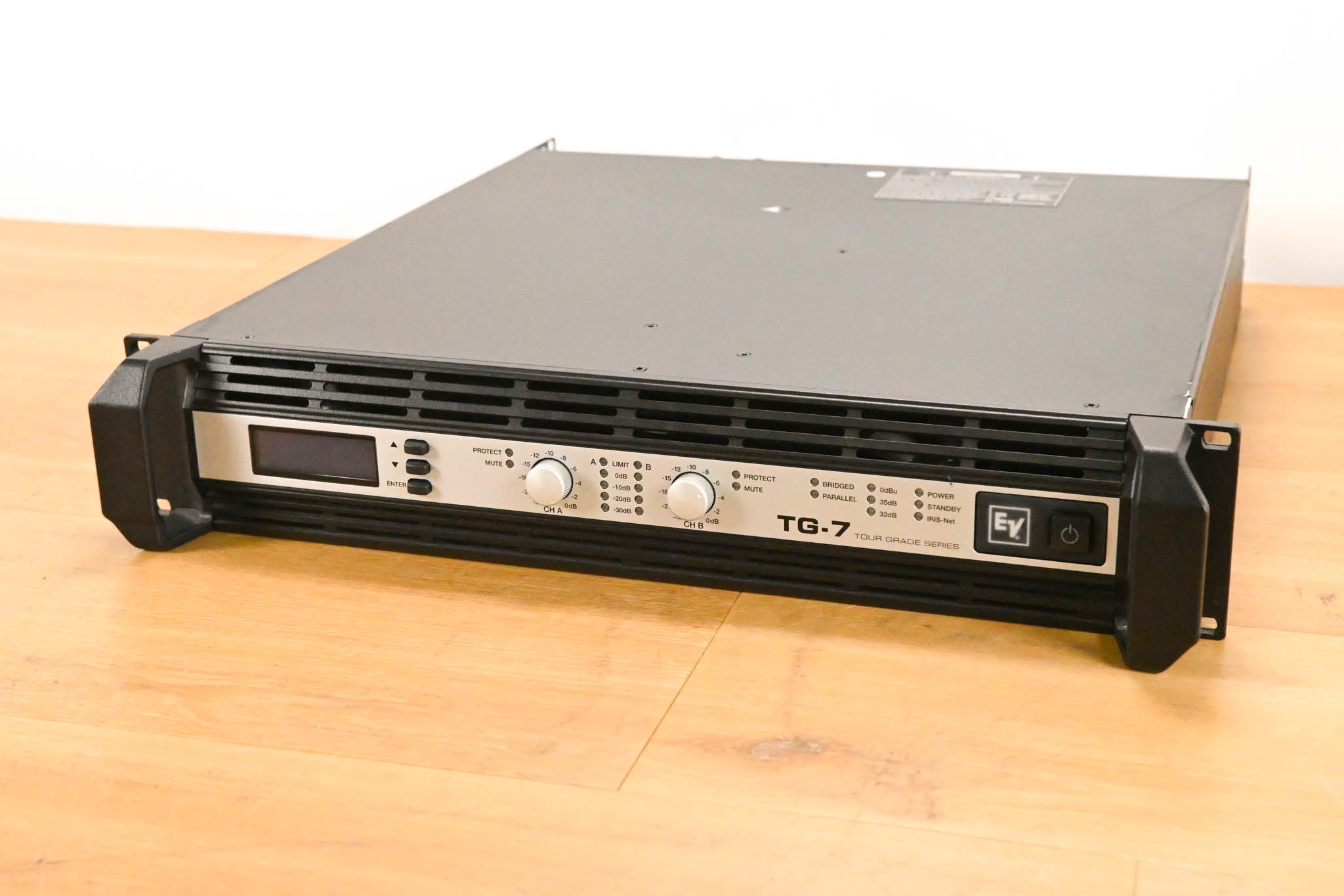 Electro-Voice (EV) TG-7 Tour-Grade Stereo Power Amplifier