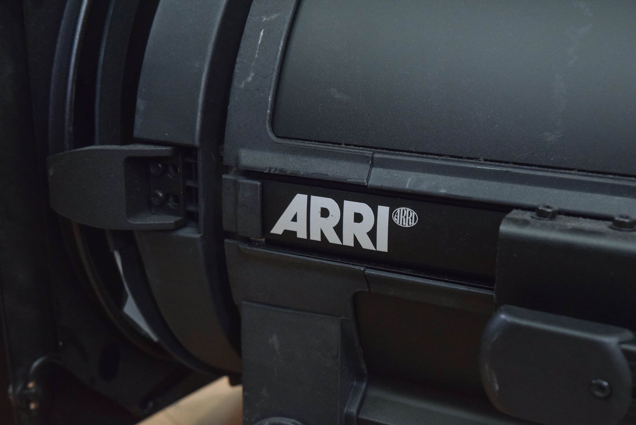 ARRI L10-C Color LED Pole-Operated Fresnel (NO POWER SUPPLY)