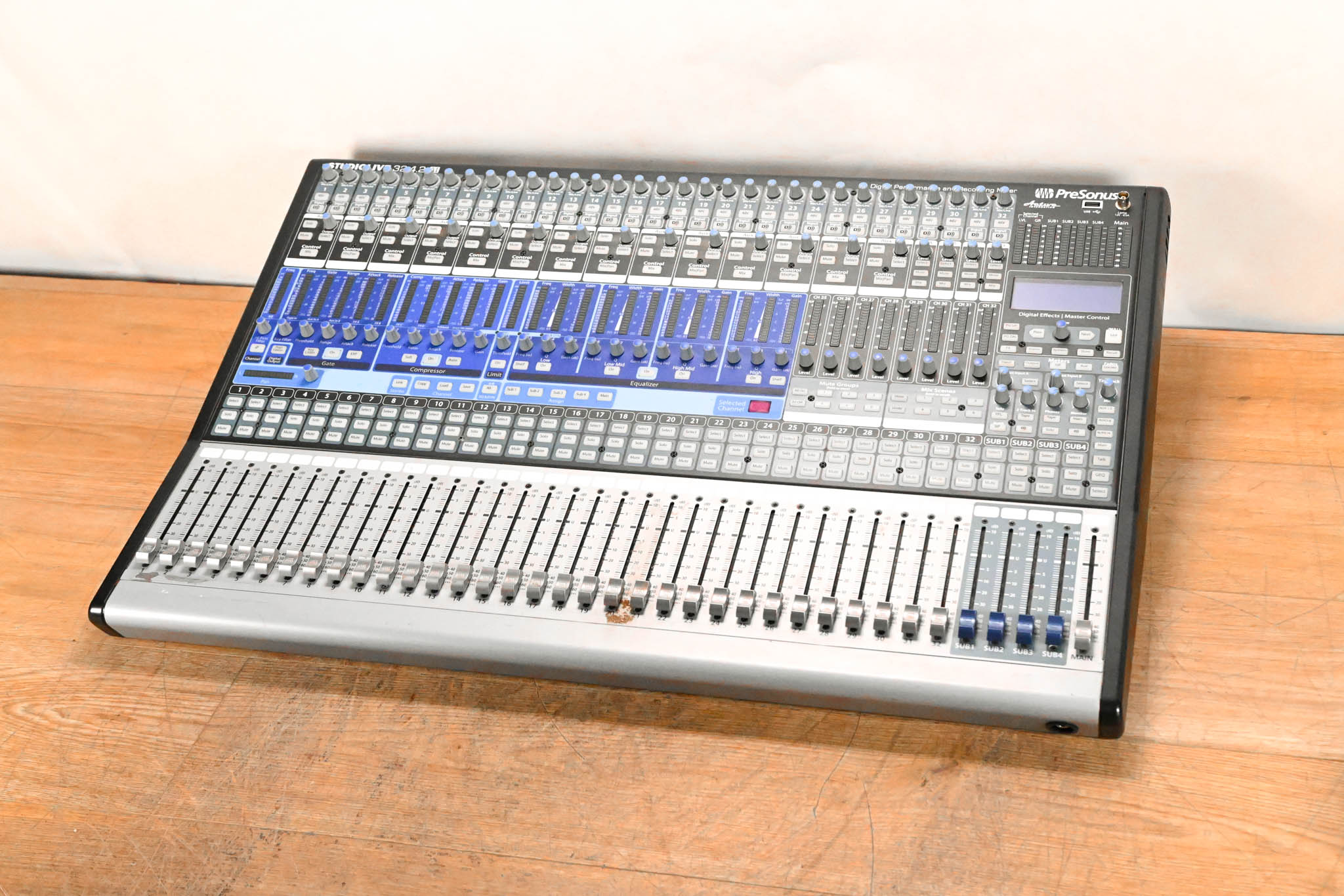 PreSonus StudioLive 32.4.2AI 32-Channel Digital Mixer