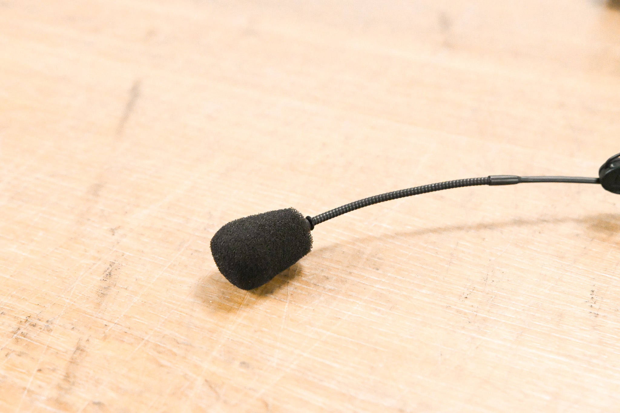Sennheiser HSP-4 Over-Ear Microphone