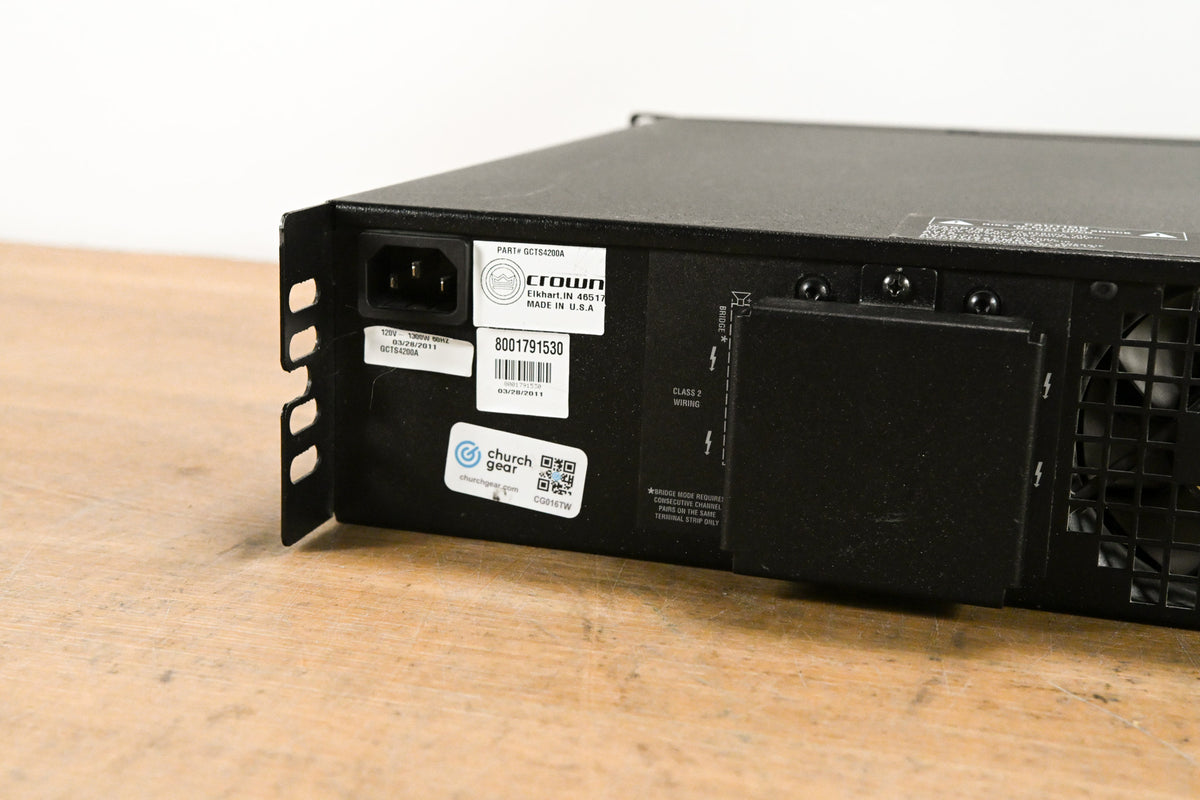 Crown CTs 4200 Four-Channel, 260W Power Amplifier