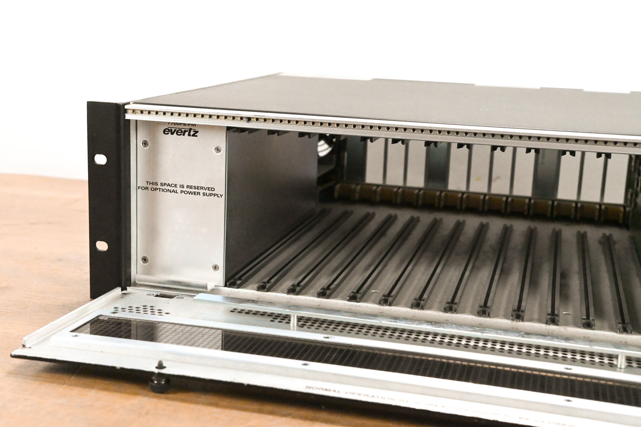 Evertz 7700FR-C MultiFrame Chassis with Cards