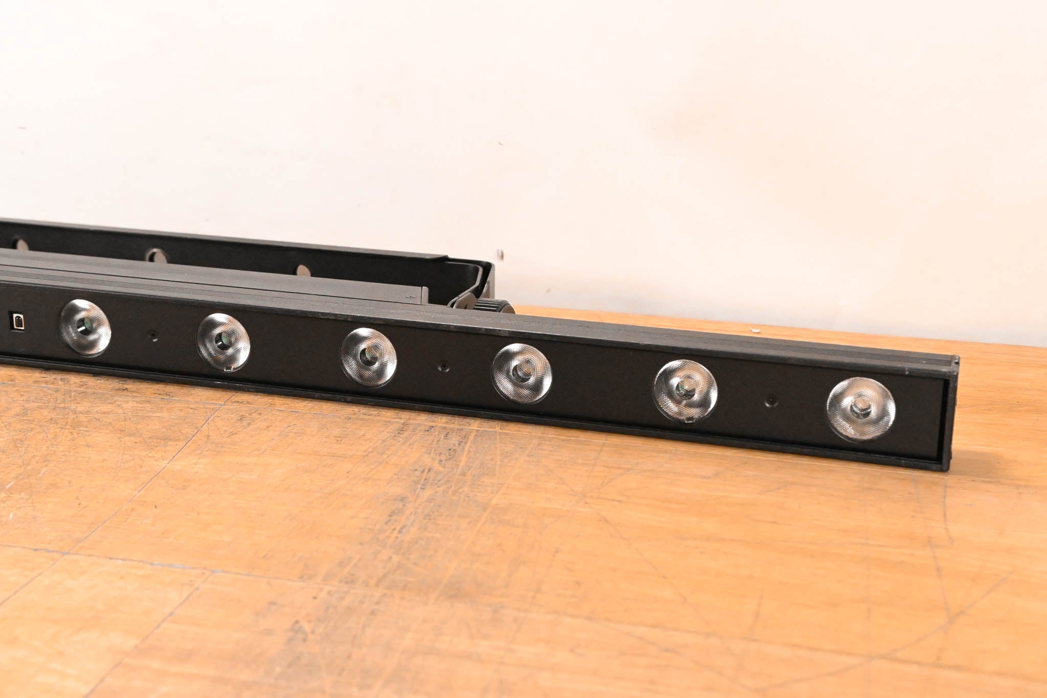 Chauvet COLORband T3USB Linear RGB Wash Light