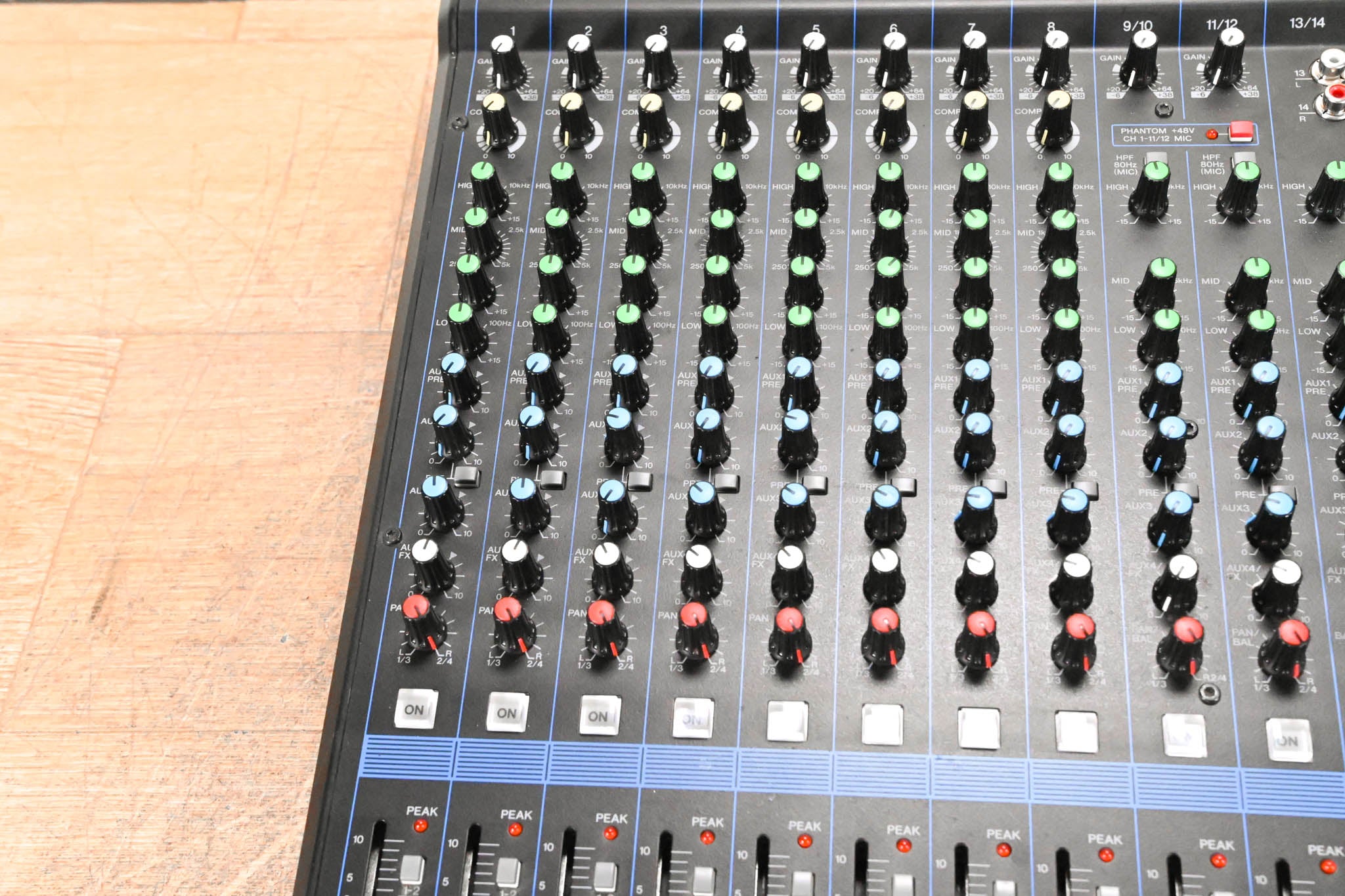 Yamaha MG16XU 16-Channel Mixer with USB and Effects