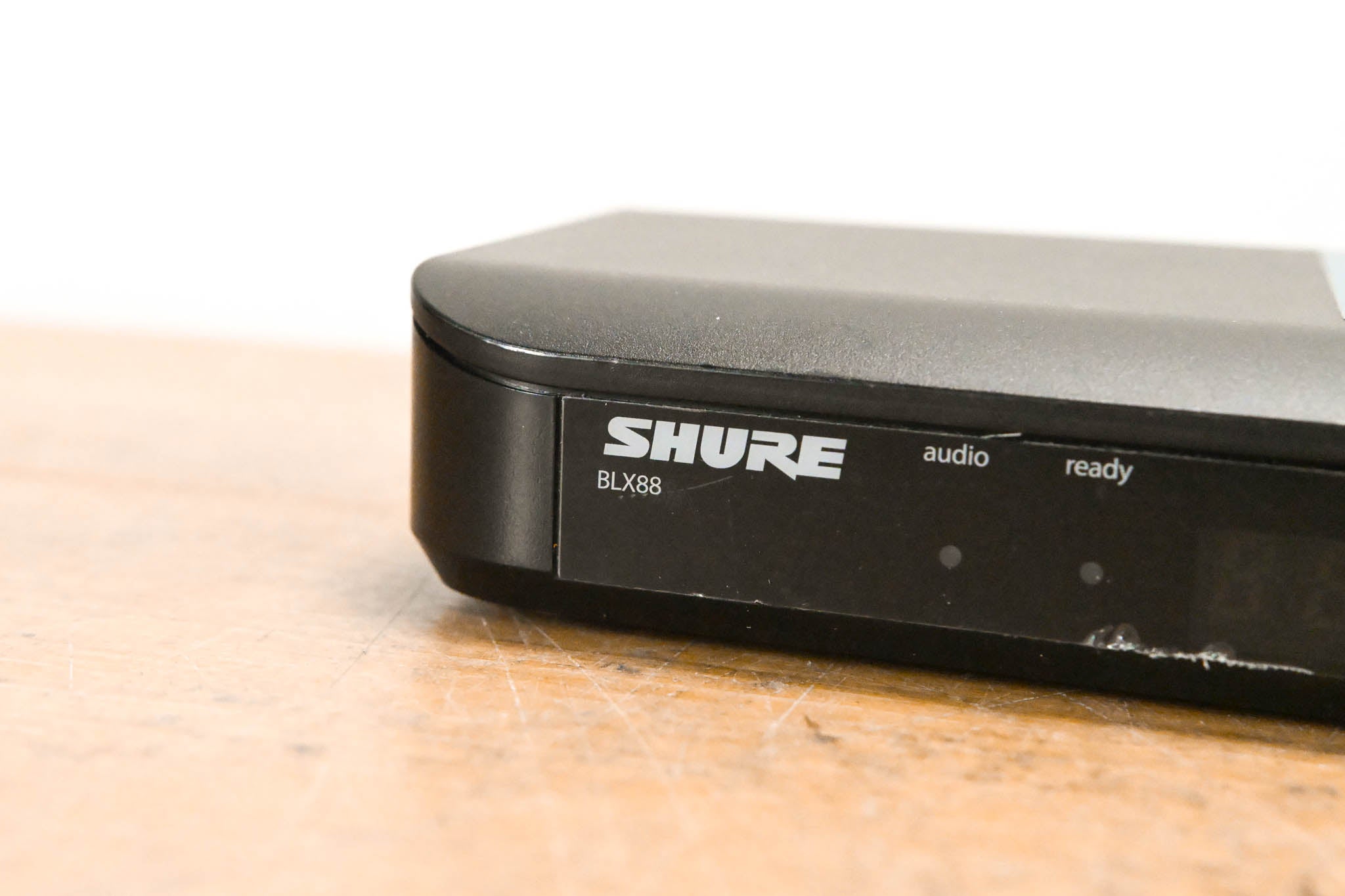 Shure BLX88 Dual Channel Wireless Receiver - H9 Band (NO POWER SUPPLY)