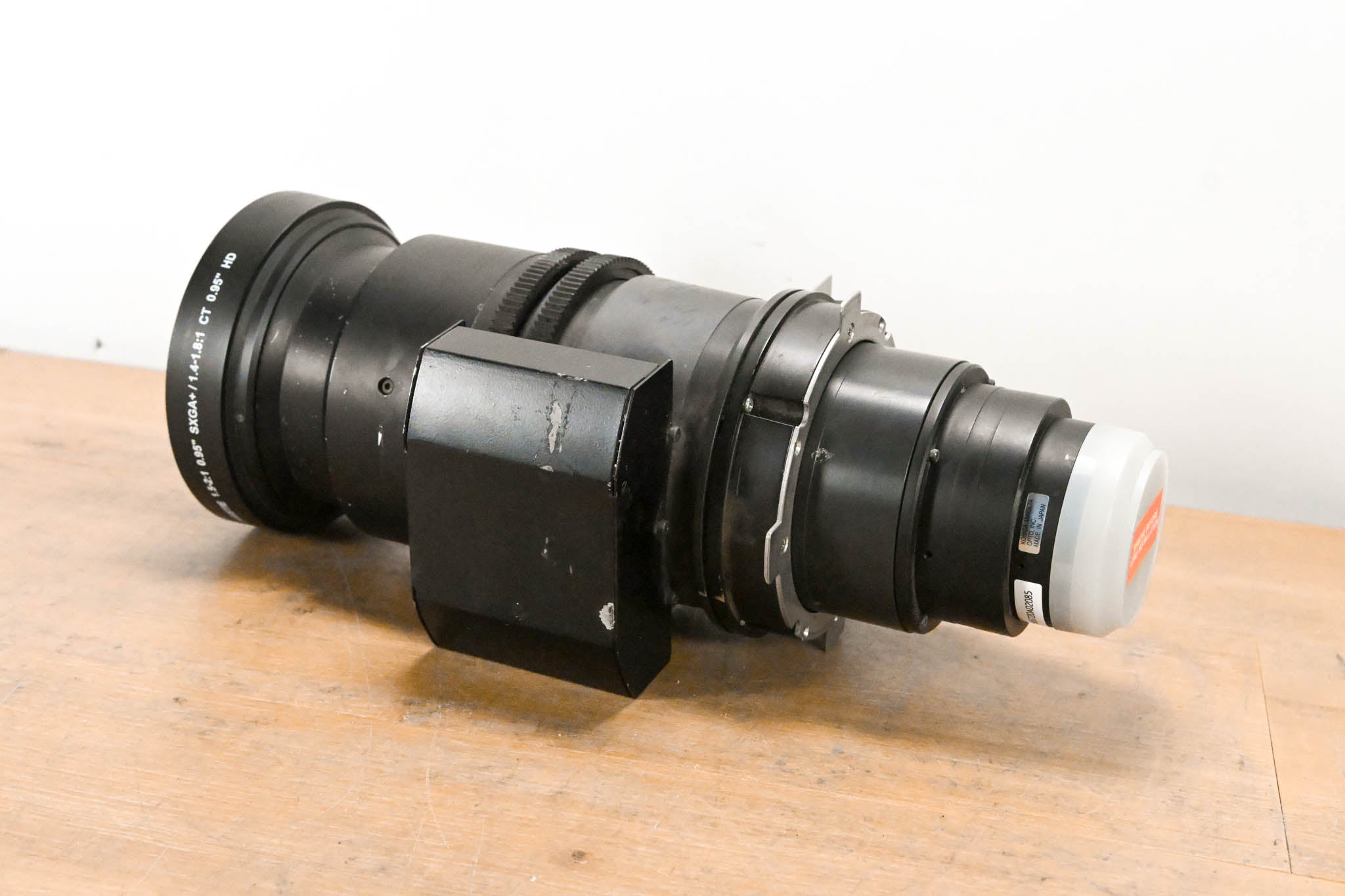 Christie 1.5-2:1 0.95" SXGA+ / 1.4-1.8:1 CT 0.95" HD Projector Zoom Lens